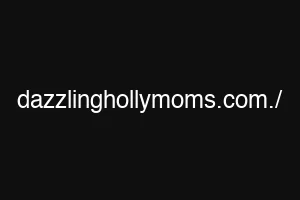 dazzlinghollymoms.com./